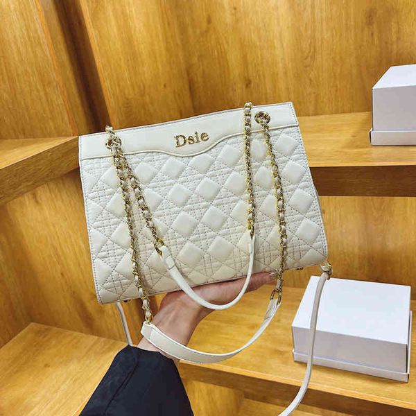 large capacity tote bag women's 2022 new fashion version one shoulder messenger bag large purses outlet
large capacity tote bag women's 2022 new fashion version one shoulder messenger bag large purses outlet