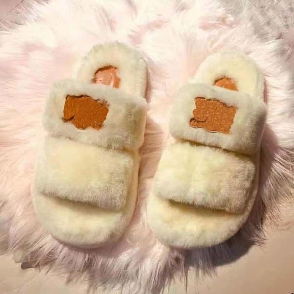slippers superior quality womens woolen sheepskin winter slipper fur one piece lamb wool warm and comfortable wear resistant rubber flat sli, Black
slippers superior quality womens woolen sheepskin winter slipper fur one piece lamb wool warm and comfortable wear resistant rubber flat sli, Black