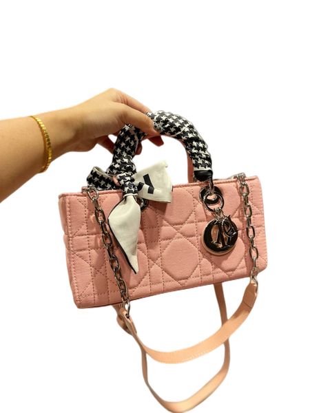 22ss denim rattan d - ioy new fashion bags totes handbag satchel black messenger bag wallet purse
22ss denim rattan d - ioy new fashion bags totes handbag satchel black messenger bag wallet purse