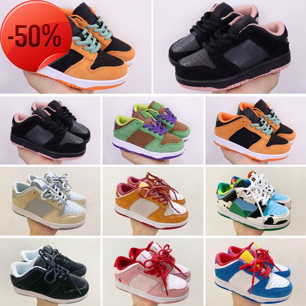 futura x sb low off casual shoes kids women mens green orange blue white dunks des chaussures taquets 26-35, Black
futura x sb low off casual shoes kids women mens green orange blue white dunks des chaussures taquets 26-35, Black