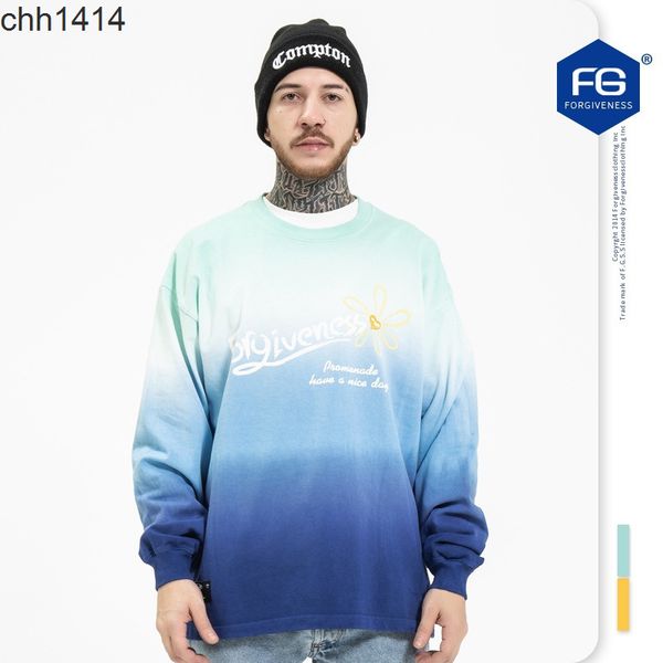 autumn and winter new fashion brand national fashion chest letter love printing loose round neck sweater men, Black
autumn and winter new fashion brand national fashion chest letter love printing loose round neck sweater men, Black