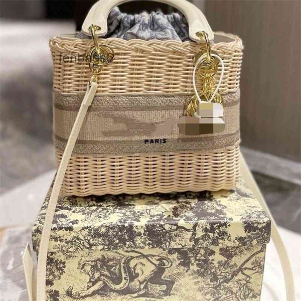 christiansbag shoulder straw bags luxurys handbags woven slubby princess jacquard embroidery hand messenger women's fashion
christiansbag shoulder straw bags luxurys handbags woven slubby princess jacquard embroidery hand messenger women's fashion