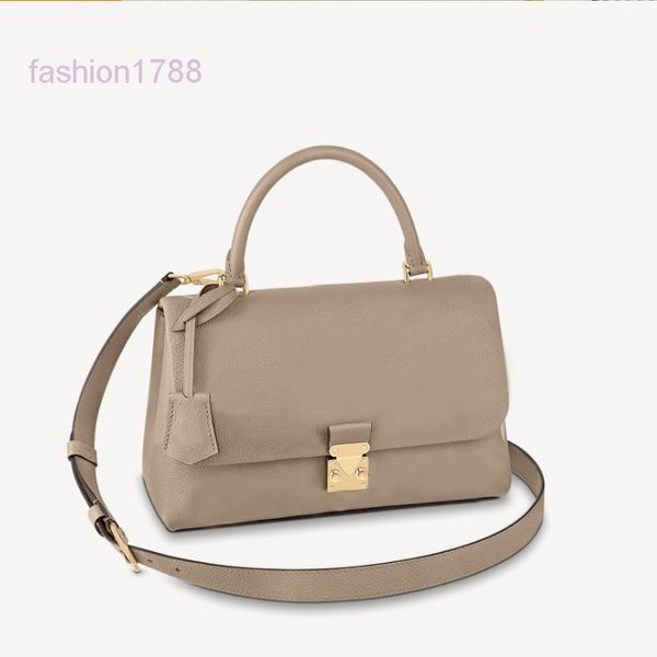 evening bags women tote bag shoulder bags embossing letter handbags purse cross body bags metal hardware lock catch interior zipper pocket
evening bags women tote bag shoulder bags embossing letter handbags purse cross body bags metal hardware lock catch interior zipper pocket