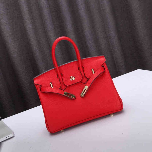 herme bags 's first layer cowhide lychee pattern bag fashion star's same portable leather women's
herme bags 's first layer cowhide lychee pattern bag fashion star's same portable leather women's