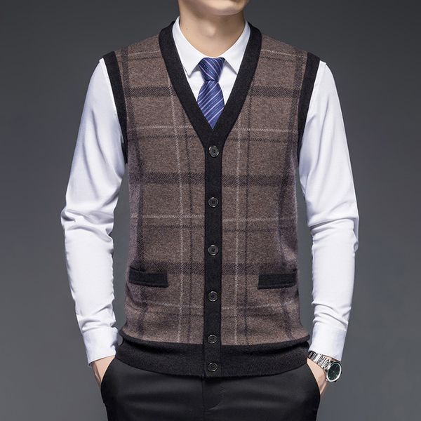 men s sweaters 100 pure wool cardigan vest autumn and winter thickened plaid jacquard knitted 220914, White;black
men s sweaters 100 pure wool cardigan vest autumn and winter thickened plaid jacquard knitted 220914, White;black