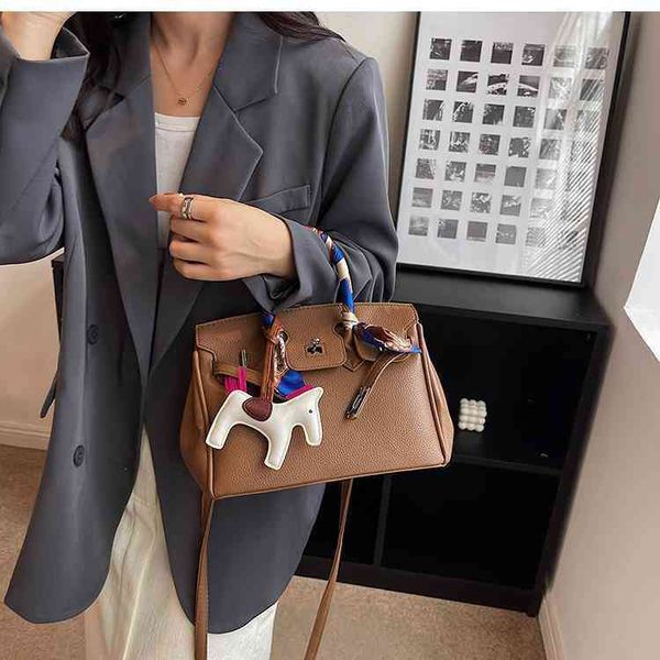 herme bags advanced women's handbag 2022 autumn new style small cross body bag versatile
herme bags advanced women's handbag 2022 autumn new style small cross body bag versatile