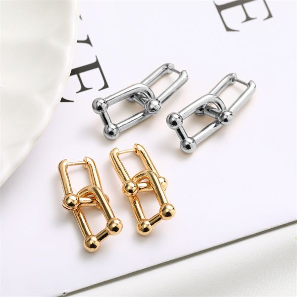 european and american horseshoe charm female personality cold wind star with the same wild detachable short u-shaped ear buckle earrings ac6, Golden
european and american horseshoe charm female personality cold wind star with the same wild detachable short u-shaped ear buckle earrings ac6, Golden