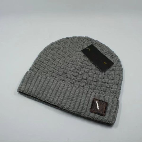designer brand men's beanie hat ladies autumn and winter classic letter l fashion luxury solid color versatile warm knitted hat, Blue;gray
designer brand men's beanie hat ladies autumn and winter classic letter l fashion luxury solid color versatile warm knitted hat, Blue;gray