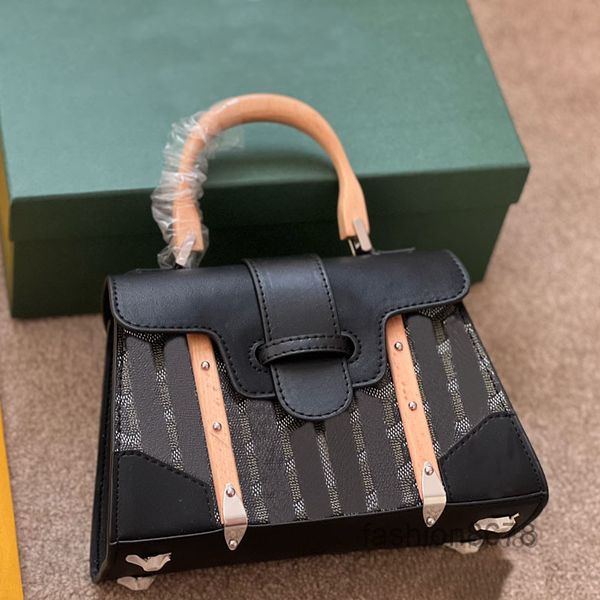 designer shoulder bags bag sac saigon mini pvc leather handbags fashion bags gift packing 2022 quality
designer shoulder bags bag sac saigon mini pvc leather handbags fashion bags gift packing 2022 quality