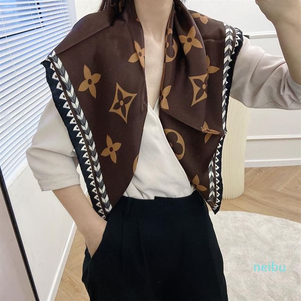 gift box packaging design brand 100% silk scarves of woman solid colors soft fashion shawl elegant men and women scarf square size199k, Blue;gray
gift box packaging design brand 100% silk scarves of woman solid colors soft fashion shawl elegant men and women scarf square size199k, Blue;gray