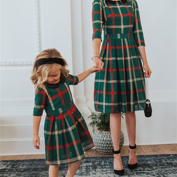 family matching outfits winter mommy and daughter doll neck plaid outfits year christmas family matching dresses look festival dress 220914, Blue
family matching outfits winter mommy and daughter doll neck plaid outfits year christmas family matching dresses look festival dress 220914, Blue
