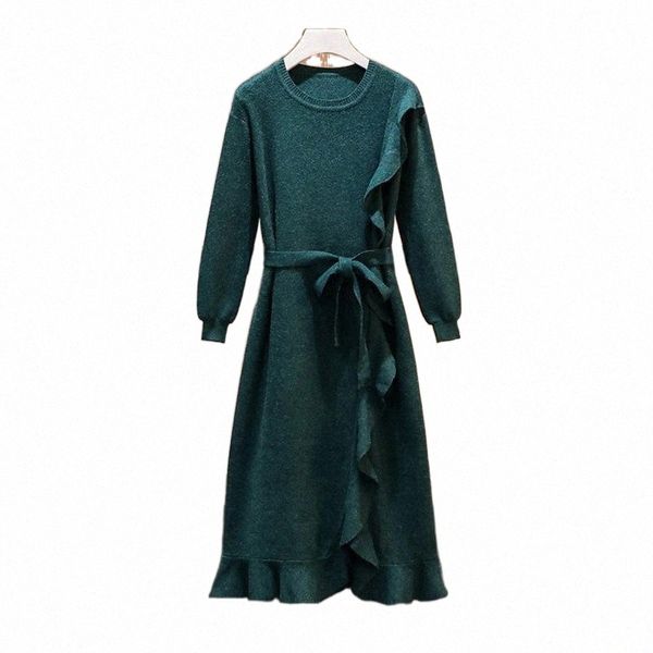 casual dresses 2021 autumn and winter sweater dress large size women's loose mid-length temperament ruffle spliced shirt knitting f2482, Black;gray
casual dresses 2021 autumn and winter sweater dress large size women's loose mid-length temperament ruffle spliced shirt knitting f2482, Black;gray