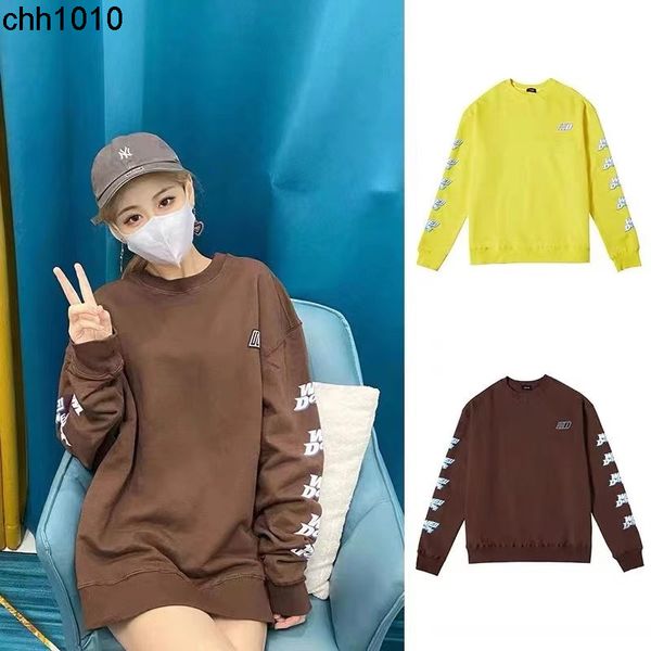 2022 new we11done silicone printed round neck sweater cotton big terry fashion brand men's and women's sweater, Black
2022 new we11done silicone printed round neck sweater cotton big terry fashion brand men's and women's sweater, Black