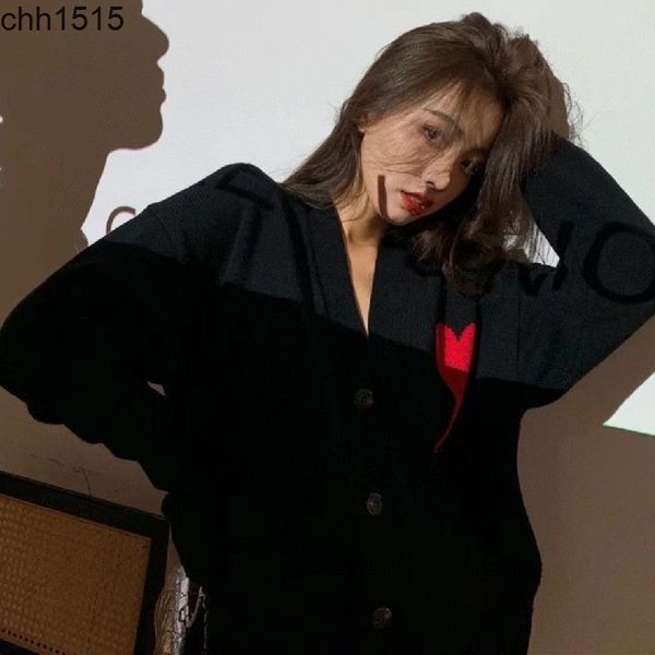 correct version red heart a letter balencaigass v-neck knitted cardigan loose casual couple jacket, White;black
correct version red heart a letter balencaigass v-neck knitted cardigan loose casual couple jacket, White;black