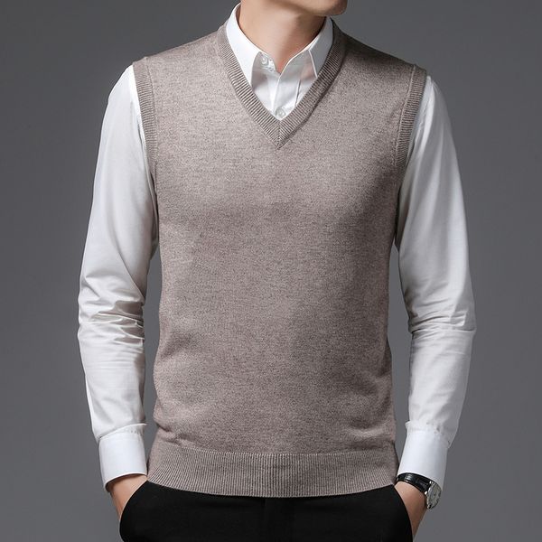 men s sweaters tfetters vest clothing fashion casual sleeveless solid color autumn winter clothes short slim soft 220914, White;black
men s sweaters tfetters vest clothing fashion casual sleeveless solid color autumn winter clothes short slim soft 220914, White;black