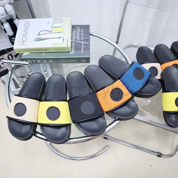 slippers designer women interlocking slide sandal beach casual slides flip flops non-slip strawberry pattern embroidery letters ladies platf, Black
slippers designer women interlocking slide sandal beach casual slides flip flops non-slip strawberry pattern embroidery letters ladies platf, Black