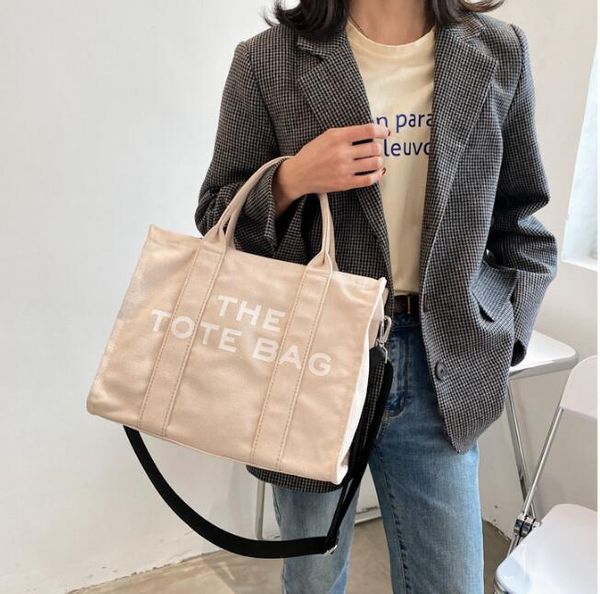 2022 marc totes bags fashion shopper shoulder bag canvas woody tote handbags 32cm, Black;red
2022 marc totes bags fashion shopper shoulder bag canvas woody tote handbags 32cm, Black;red