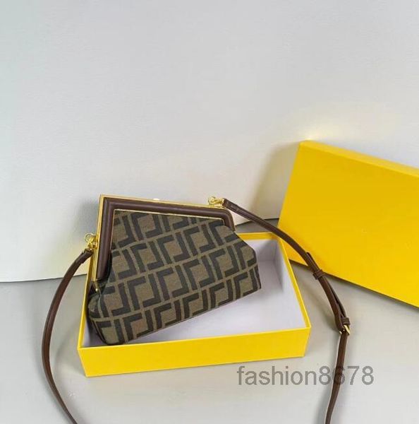 evening bags fashion designer bags for woman luxury handbag men lady womens 2022 crossbody tote hobo shoulder purse handbags bag wallet
evening bags fashion designer bags for woman luxury handbag men lady womens 2022 crossbody tote hobo shoulder purse handbags bag wallet