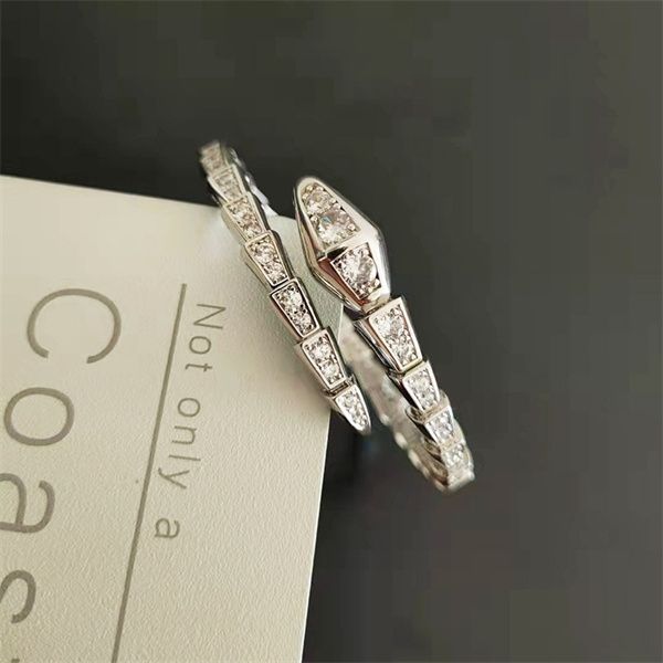fashion designer bracelet gold silver rose spring snake shaped charm stainless steel bracelet bangle for men women wedding birthday engageme, Golden;silver
fashion designer bracelet gold silver rose spring snake shaped charm stainless steel bracelet bangle for men women wedding birthday engageme, Golden;silver