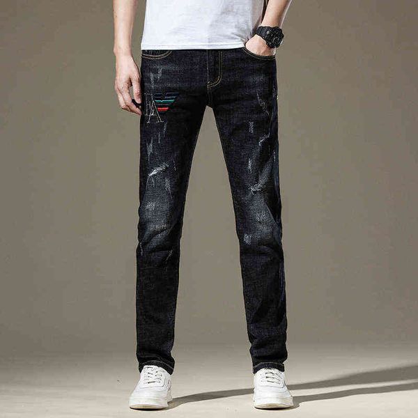men's jeans autumn and winter tattered men's jeans with fashion embroidery slim fit versatile elastic leggings, Blue
men's jeans autumn and winter tattered men's jeans with fashion embroidery slim fit versatile elastic leggings, Blue