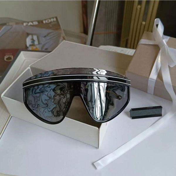 mens thick sunglasses winter windproof ski sunglass uv400 goggles designer men full frame sun glass 10 colors, White;black
mens thick sunglasses winter windproof ski sunglass uv400 goggles designer men full frame sun glass 10 colors, White;black