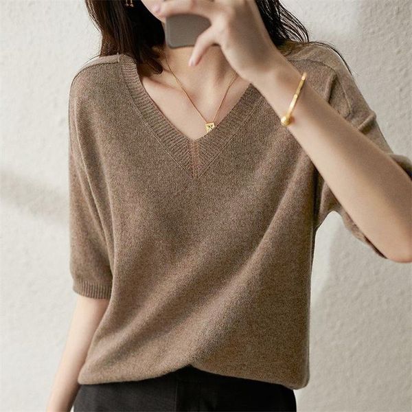 women's knits tees thin knitted t shirt women v neck half sleeve tshirt summer sweater female solid color casual loose t-shirt 220914, White
women's knits tees thin knitted t shirt women v neck half sleeve tshirt summer sweater female solid color casual loose t-shirt 220914, White