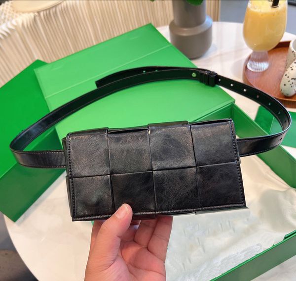 5a waist bag designer cross body luxury diagonal handbag 22fw classic woven lining letter pattern shoulder bags
5a waist bag designer cross body luxury diagonal handbag 22fw classic woven lining letter pattern shoulder bags