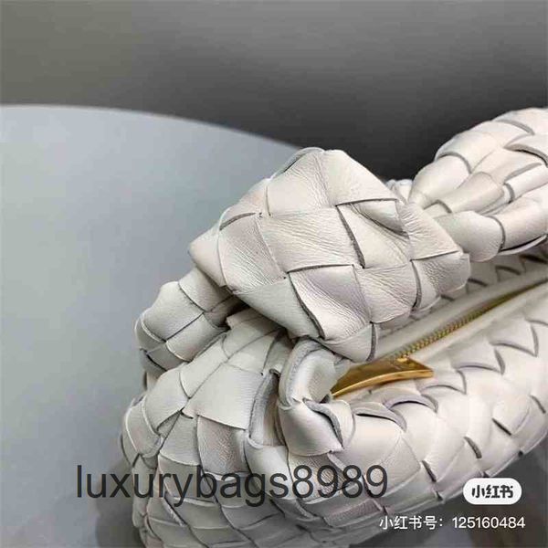 handbags venetas designer bottegas women's bag 2022 s portable one shoulder underarm croissant woven cloud 5q53 xcuz 78pr
handbags venetas designer bottegas women's bag 2022 s portable one shoulder underarm croissant woven cloud 5q53 xcuz 78pr
