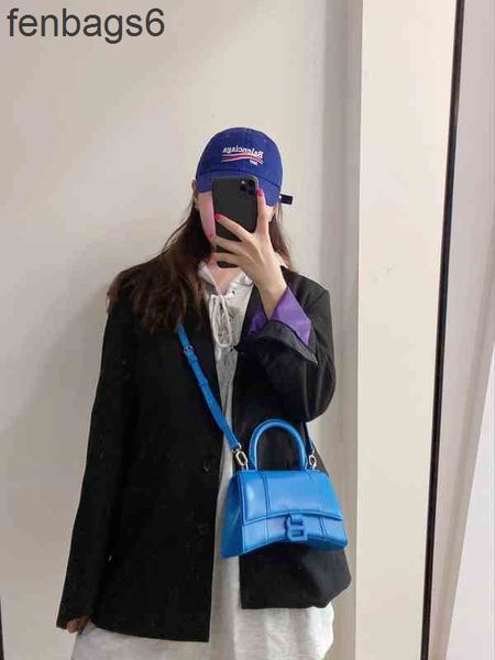 designer balencaigass bag hourglass bags vintage 2022 handbag leather shoulder quality messenger crocodile pattern fashion small s rof2
designer balencaigass bag hourglass bags vintage 2022 handbag leather shoulder quality messenger crocodile pattern fashion small s rof2