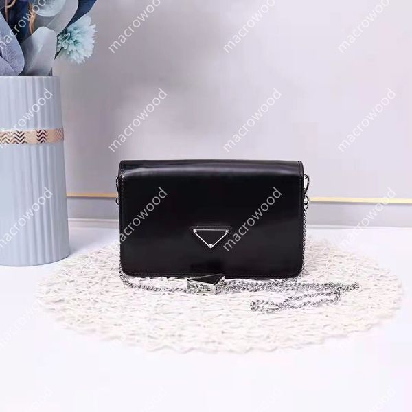 triangle chain cross body bag luxury designer handbag flap shoulder bag saffiano handbags messenger bag smooth leather fashion women crossbo
triangle chain cross body bag luxury designer handbag flap shoulder bag saffiano handbags messenger bag smooth leather fashion women crossbo