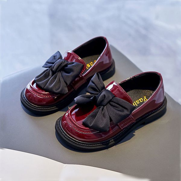 sneakers kid slip on patent leather shoes girl infant bowknot spring baby child walk school uniform dress round toes 26 36 220915, Black;red
sneakers kid slip on patent leather shoes girl infant bowknot spring baby child walk school uniform dress round toes 26 36 220915, Black;red