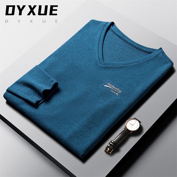 men's tshirts highend brand v neck designer luxury korean t shirt men cotton mercerized long sleeve tshirt solid color fashion 220915, White;black
men's tshirts highend brand v neck designer luxury korean t shirt men cotton mercerized long sleeve tshirt solid color fashion 220915, White;black