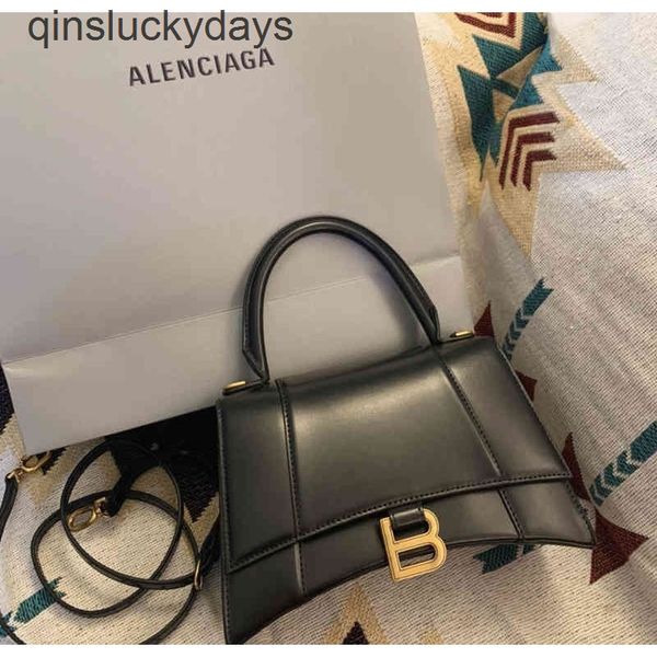 balenciga bag luxurys designer handbags same star 2022 fashion versatile b character family hourglass leather
balenciga bag luxurys designer handbags same star 2022 fashion versatile b character family hourglass leather