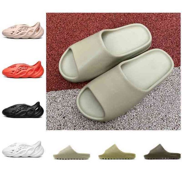 slipper kanyes yeesys fashion slides foam quality resin sandal bone desert sand triple black white red pantoufle designers mens suer luxurys
slipper kanyes yeesys fashion slides foam quality resin sandal bone desert sand triple black white red pantoufle designers mens suer luxurys