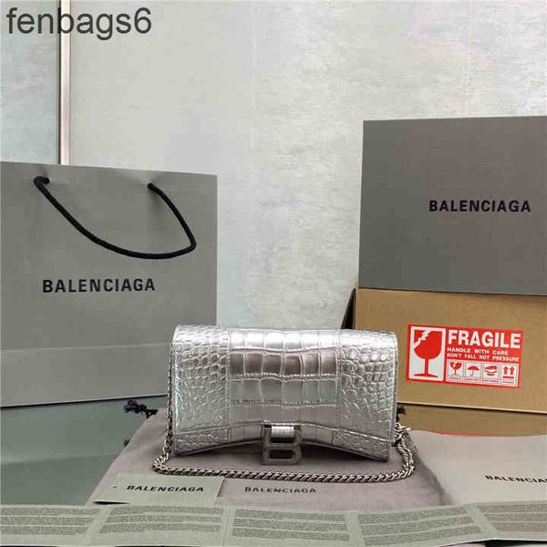 paris balencaigass designer bag vintage bags hourglass handbag 2022 shoulder chain tofu cowhide crocodile pattern single messenger wo o1eg
paris balencaigass designer bag vintage bags hourglass handbag 2022 shoulder chain tofu cowhide crocodile pattern single messenger wo o1eg