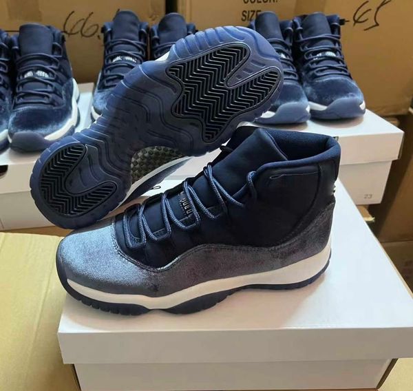 basketball shoes 3days shipout release authentic 11 velvet wmns midnight navy outdoor metallic silver white men women sports sneakers with o
basketball shoes 3days shipout release authentic 11 velvet wmns midnight navy outdoor metallic silver white men women sports sneakers with o