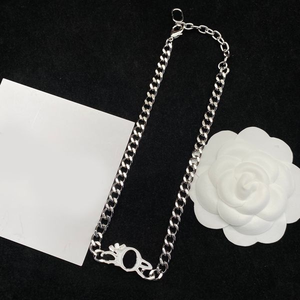 designer jewelry necklace bracelets or set with letter silver luxury jewelry letters famous women wedding party gifts
designer jewelry necklace bracelets or set with letter silver luxury jewelry letters famous women wedding party gifts