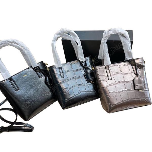 designer bags women shoulder handbags purses mini crossbody leather totes crocodile texture bag size 18cm
designer bags women shoulder handbags purses mini crossbody leather totes crocodile texture bag size 18cm