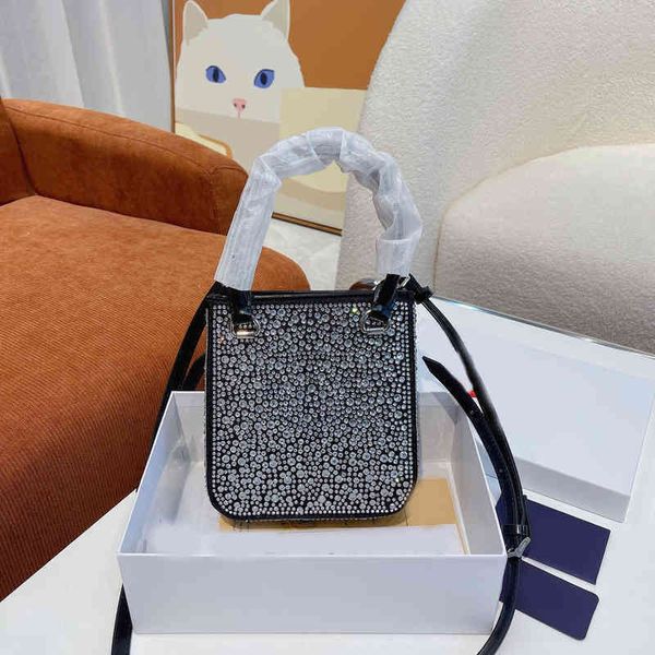 designer luxury women the tote bag fashion versatile handbags shoulder crossbody bags purse telfars totes large capacity saddle wallets 7a j
designer luxury women the tote bag fashion versatile handbags shoulder crossbody bags purse telfars totes large capacity saddle wallets 7a j