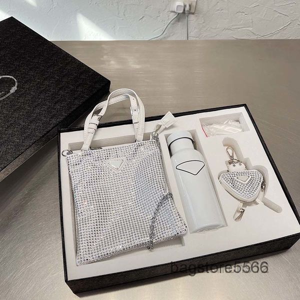 2023 purse evening bag 3 pack hobo bag rhinestone tote armpit purses ladies luxury handbags mini nylon full rhinestone pendant fashion cross
2023 purse evening bag 3 pack hobo bag rhinestone tote armpit purses ladies luxury handbags mini nylon full rhinestone pendant fashion cross
