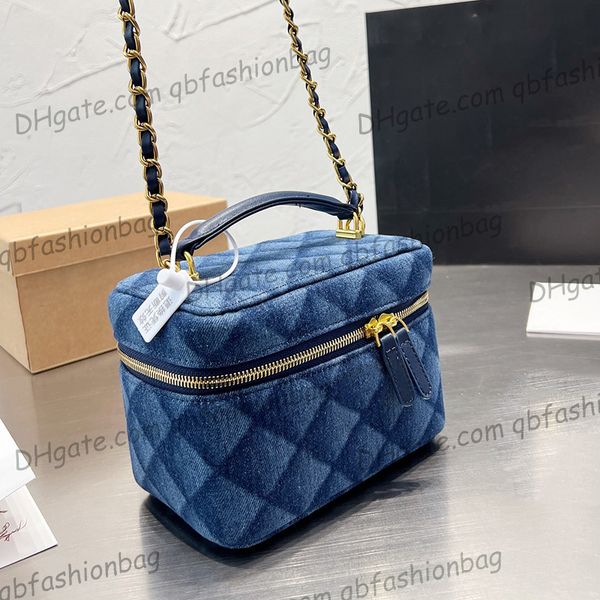 womens classic denim quilted vanity bags with hanlde totes gold metal hardware matelasse crossbody printing and dyeing cosmetic case 18x12cm
womens classic denim quilted vanity bags with hanlde totes gold metal hardware matelasse crossbody printing and dyeing cosmetic case 18x12cm