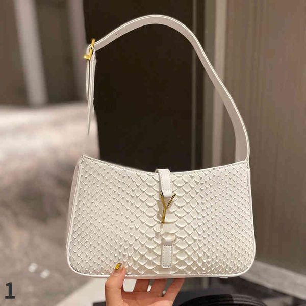shoulder bags new snake print underarm bag women leather designer handbag tote messenger vintage bag crossbody bags purses 220914
shoulder bags new snake print underarm bag women leather designer handbag tote messenger vintage bag crossbody bags purses 220914
