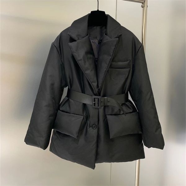 womens down parks for utumn nd winter this short belt down jcket looks like suit with to trim the body cotton inside ou 220914, Black
womens down parks for utumn nd winter this short belt down jcket looks like suit with to trim the body cotton inside ou 220914, Black