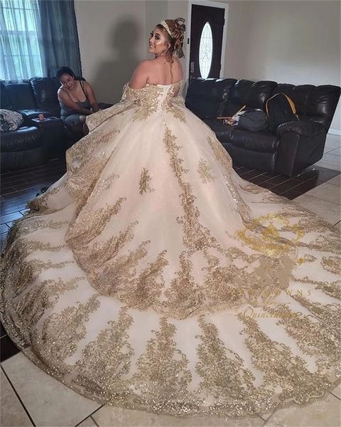 princess champagne gold quinceanera dresses high off shoulder applique beading sweet 16 dress pageant gowns vestidos de 15 anos plus size, Blue;red
princess champagne gold quinceanera dresses high off shoulder applique beading sweet 16 dress pageant gowns vestidos de 15 anos plus size, Blue;red