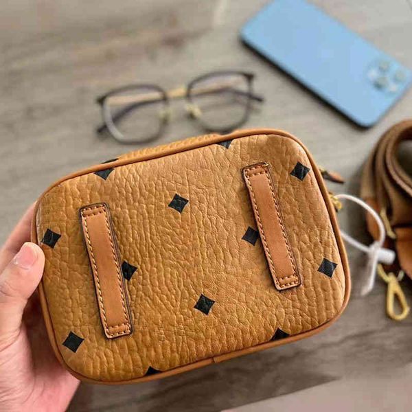 luxury fanny pack belt bag bum bags women leather waist bags designer all-match handbag solid color bumbags 220905
luxury fanny pack belt bag bum bags women leather waist bags designer all-match handbag solid color bumbags 220905