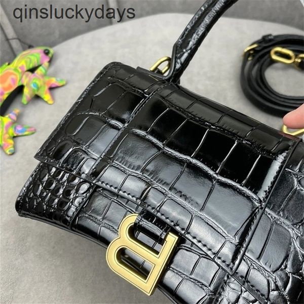 handbag designer balenciga bag female 2022 crocodile hourglass b home leather mini single shoulder messenger c
handbag designer balenciga bag female 2022 crocodile hourglass b home leather mini single shoulder messenger c