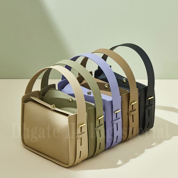 womens cross body bag fashion shoulder tote handbag designer messenger bag simple solid color light luxury large capacity
womens cross body bag fashion shoulder tote handbag designer messenger bag simple solid color light luxury large capacity