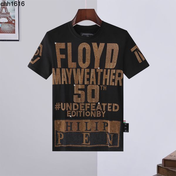 plaine spring summer short sleeve men round neck t domineering personality diamond letter pp casual fashion men short t, White;black
plaine spring summer short sleeve men round neck t domineering personality diamond letter pp casual fashion men short t, White;black