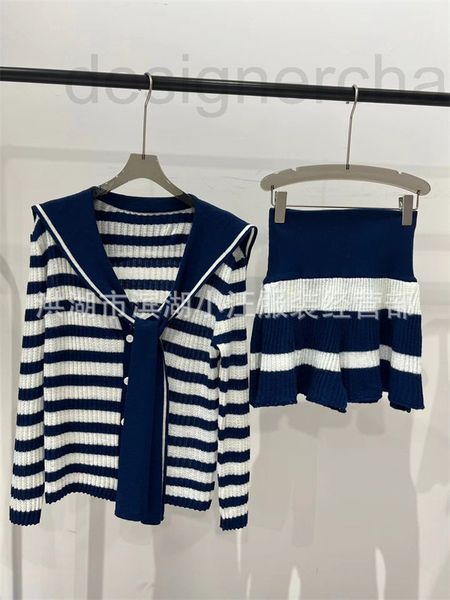 women's tracksuits designer 2022 early autumn new striped sailor neck wool knitted cardigan high waist skirt suit mt6i, Gray
women's tracksuits designer 2022 early autumn new striped sailor neck wool knitted cardigan high waist skirt suit mt6i, Gray