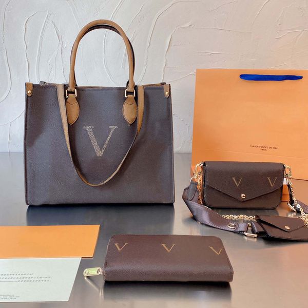 designer fashion woman shoulder bags three-piece totes handbag genuine leather classic pattern design super large capacity gifts by brand 03
designer fashion woman shoulder bags three-piece totes handbag genuine leather classic pattern design super large capacity gifts by brand 03